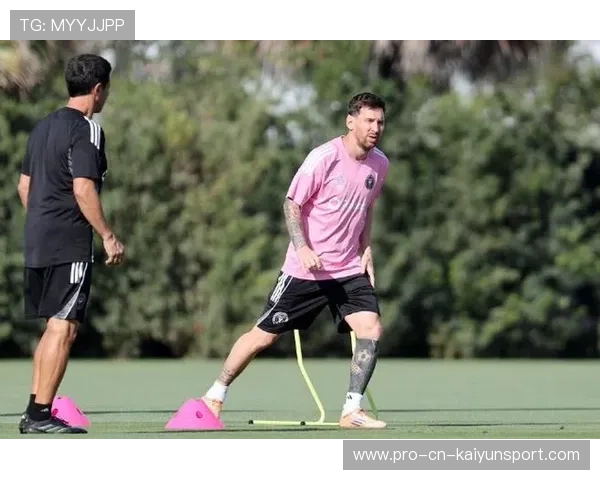 梅西训练吸粉暴增，梅西刻苦训练